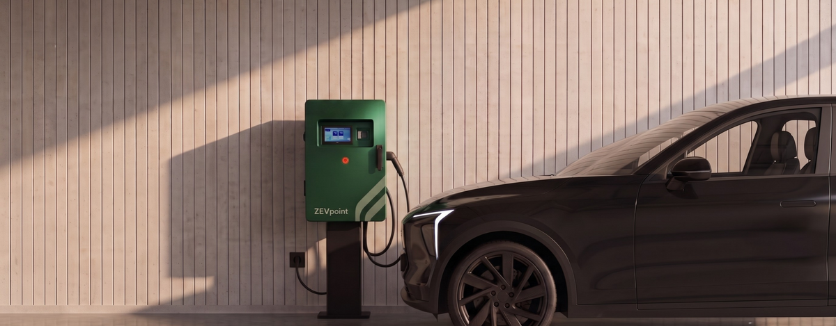 Electric car charging at a Zevpoint DC charger